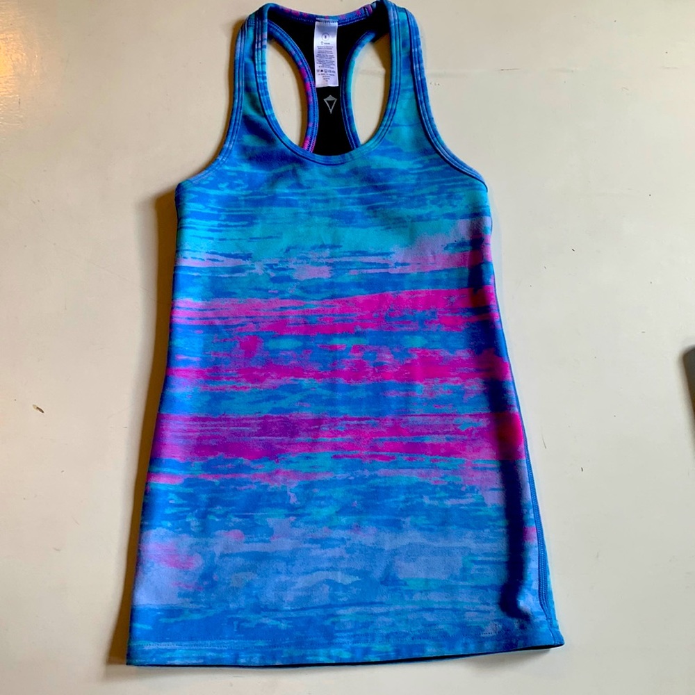 Ivivva tank